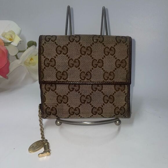 Authentic Gucci GG Logo Canvas Leather Trim Compact Wallet - Picture 1 of 16